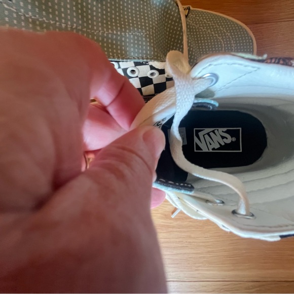 Vans Sk8-Hi Tiger Patchwork Sneakers
Women’s 8.5 / Men’s 7  (NWOT) - Picture 11 of 13